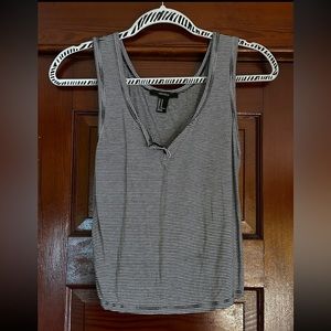 Forever 21 crop top, striped, Size M